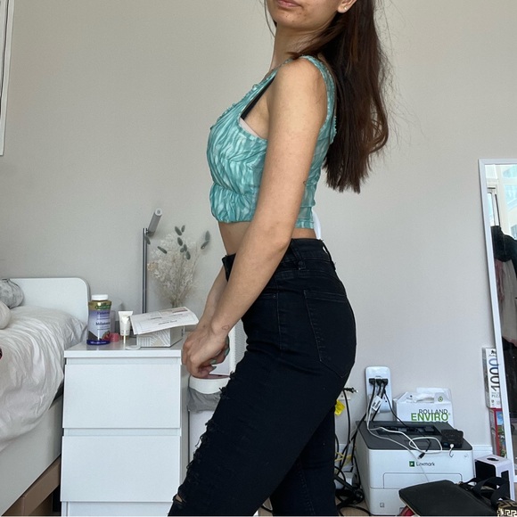 Boohoo Green Mesh Corset Top - Picture 5 of 14